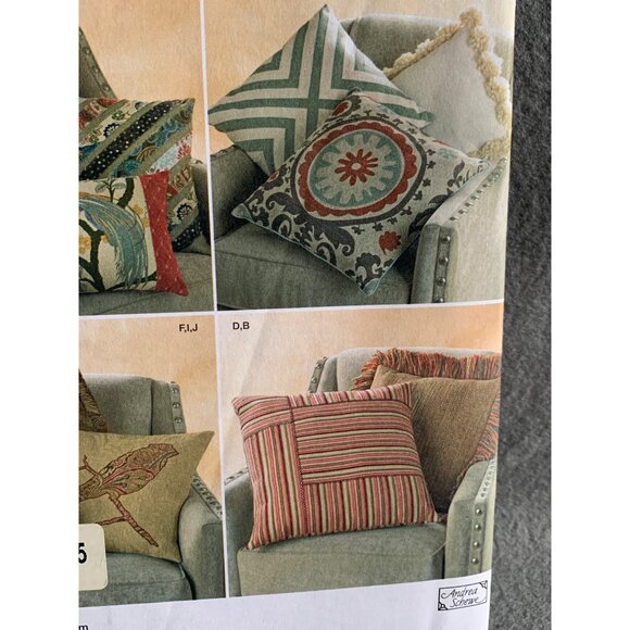 Simplicity Decorative Pillows Sewing Pattern 1633 - uncut - Picture 3 of 10